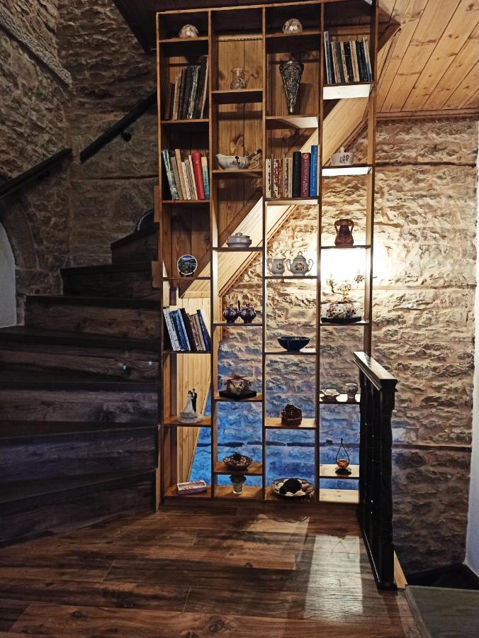 Boutique Hotel Praga Gjirokastër Exteriör bild