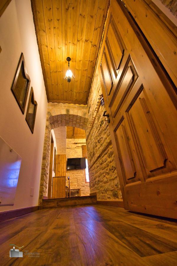 Boutique Hotel Praga Gjirokastër Exteriör bild