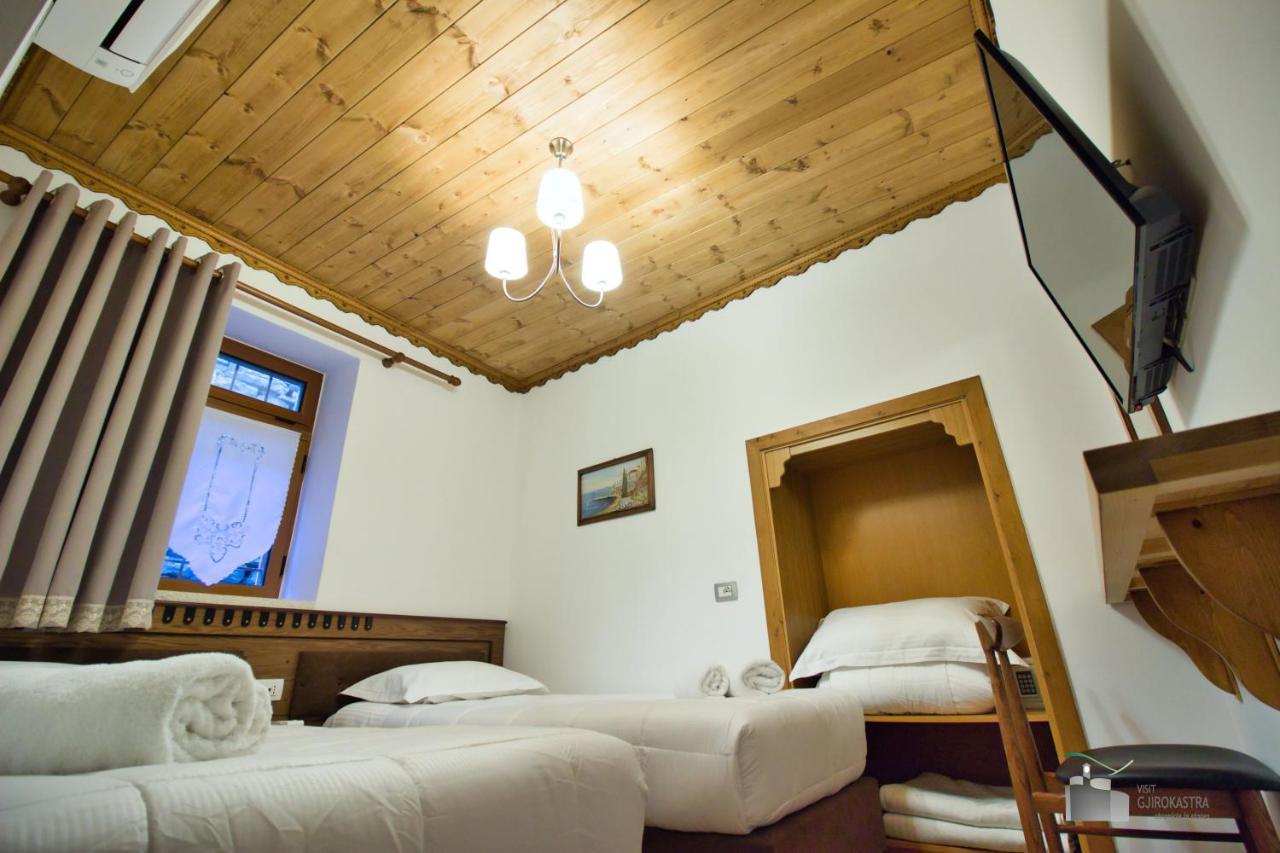Boutique Hotel Praga Gjirokastër Exteriör bild